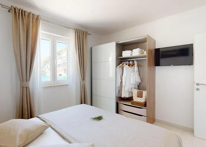 Zen-pok House On The - Pokrivenik Apartmán Zastražišće